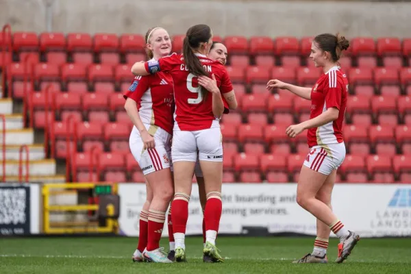Swindon Town 4-0 Portishead Town