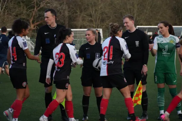 Report | Kitson Pays Tribute To League Leaders As United Defeated