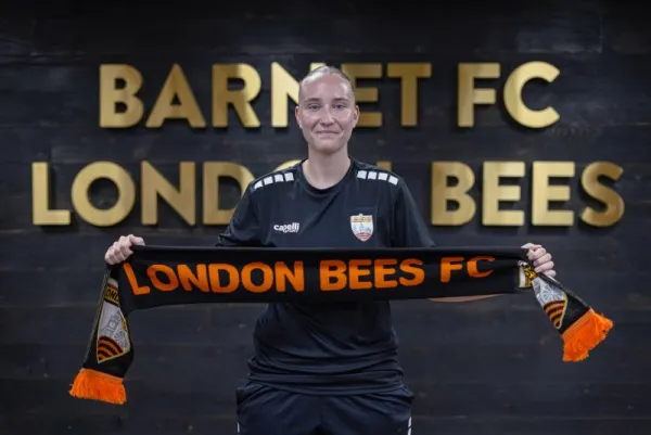 BEES SECURE GOALKEEPER MADDISON MILLINGTON-STANBURY ON LOAN - London BEES