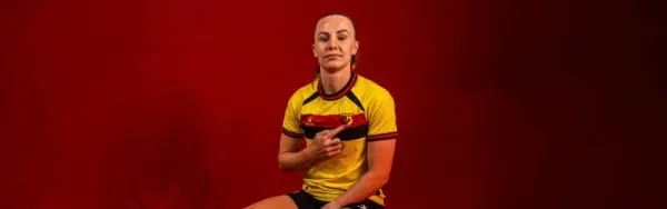 Women: Golden Girls Sign Greenwood