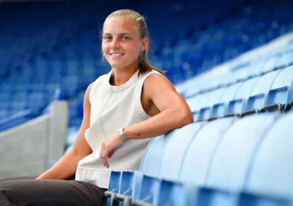 ‘Buzzing To Be Back’ – Mayling Makes Permanent Move To City