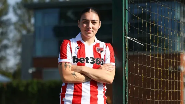 Edwards heads to the Potters