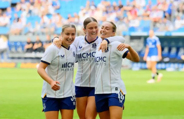 Vignola Fires Everton Women To Hamburg Victory