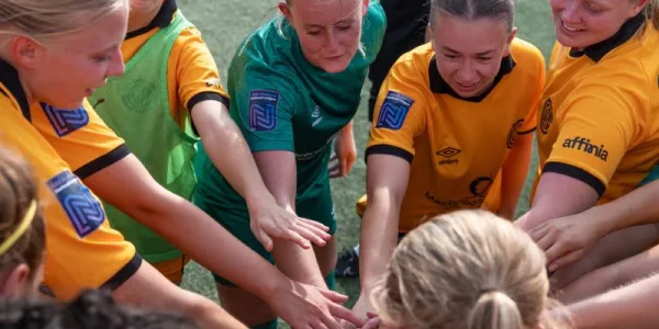 Get 50% off Sunday's Women's game with a Huddersfield ticket | Cambridge United F.C.